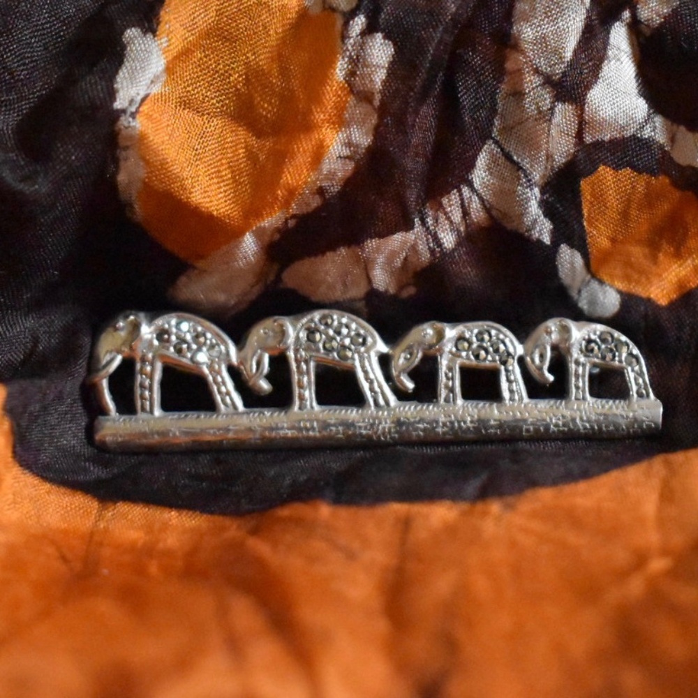 Sterling Silver Elephant Walk Brooch